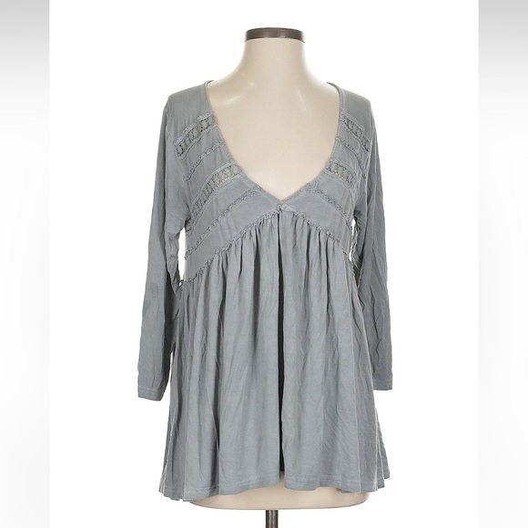 POL Tops - POL Lace Embroidered Neckline Back Empire Waist 3/4 Flared Sleeve Tunic Top•S